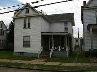 1213 4th St, Moundsville, WV