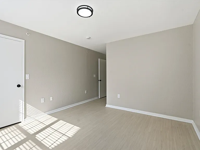 The Villas at North Oak — Photo 34