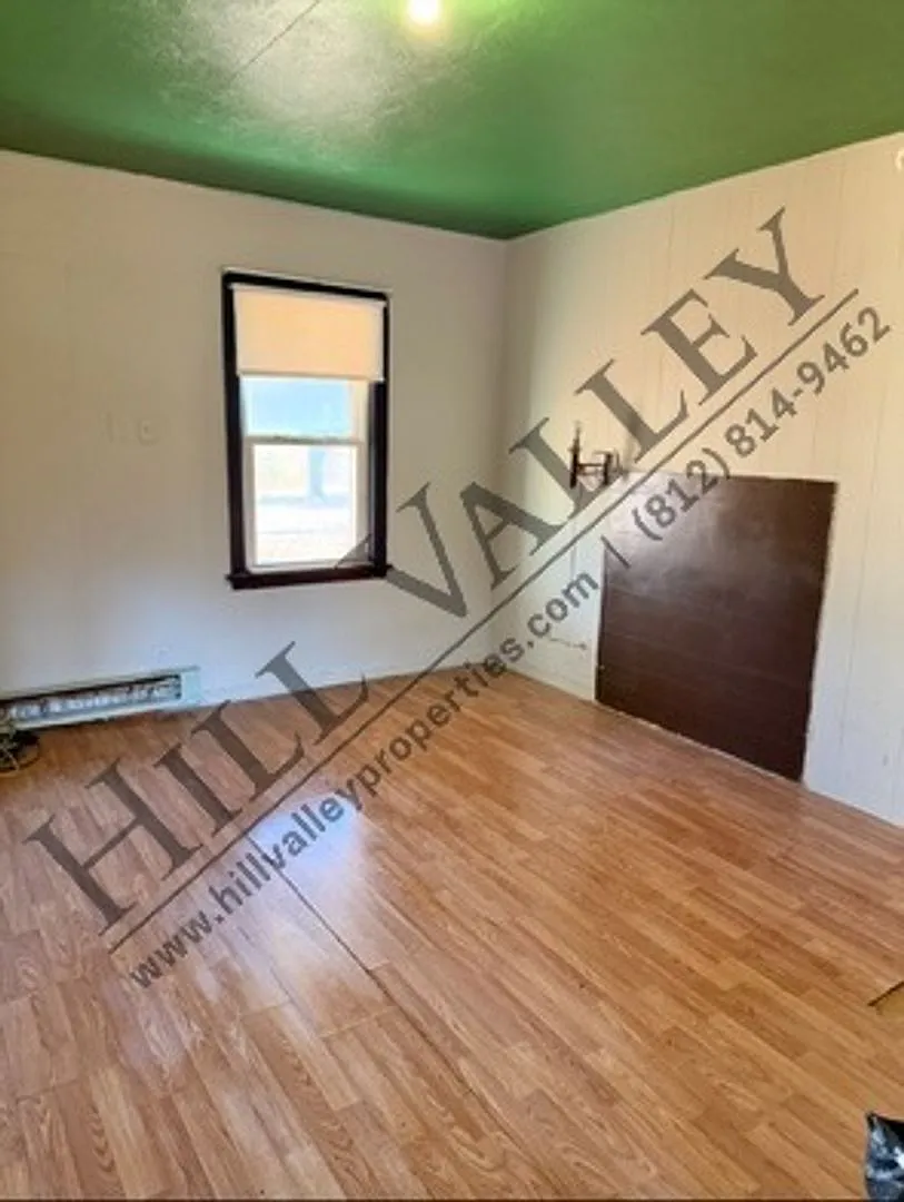 Stone Lodge Apartments — Photo 4