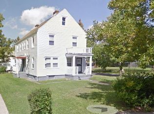1748 Compton Rd, Cleveland Heights, OH