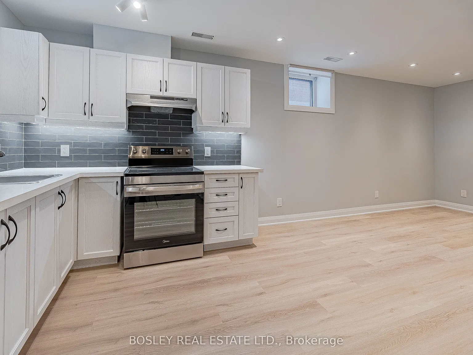 1 bed, $1,700 — Photo 1