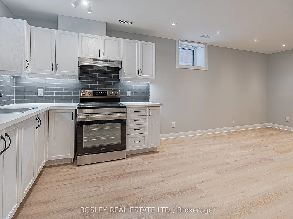 581 Old Weston Rd #BASEMENT