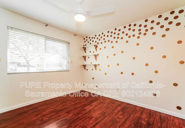 2153 Cottage Way — Photo 12