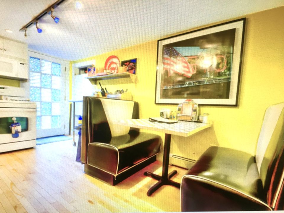 Retro Kitchen