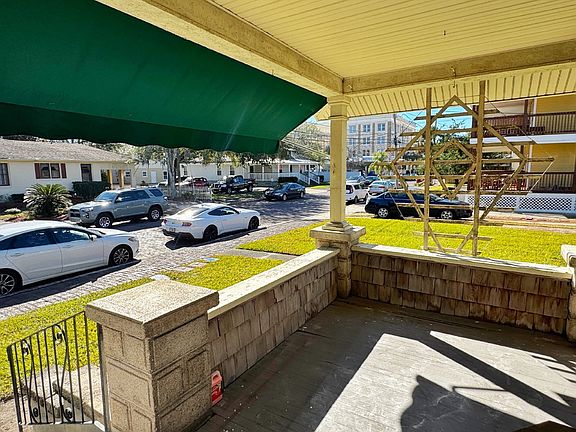 4th image of 140 Oviedo St #0