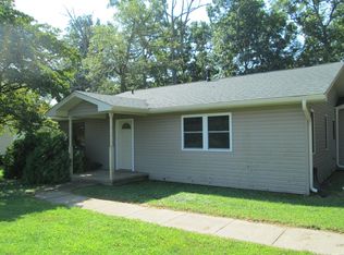 22885 Green Acres Rd, Dow, IL 62022