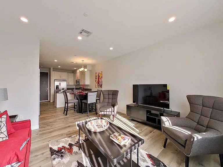 The Views Apartment Homes — Photo 13