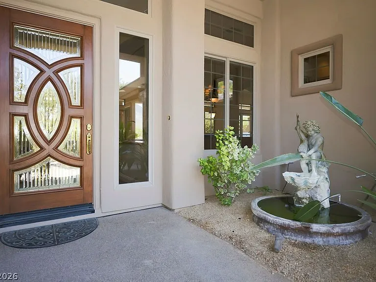 6 Old Marsh Ct — Photo 8