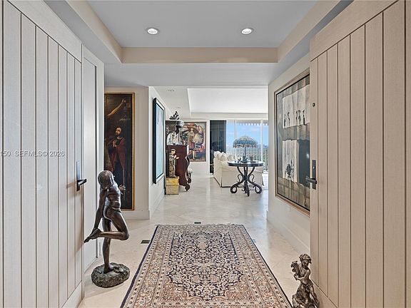 3rd image of 3 Grove Isle Dr #C1610