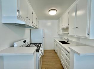 7530 Lexington Ave APT 5, Los Angeles, CA 90046