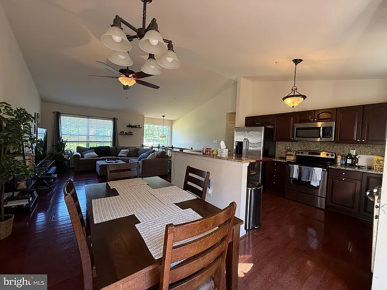 20850 Autumn Mill Ct — Photo 5