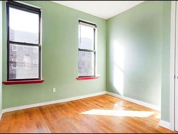 4th image of 211 Wyckoff Ave #2LL