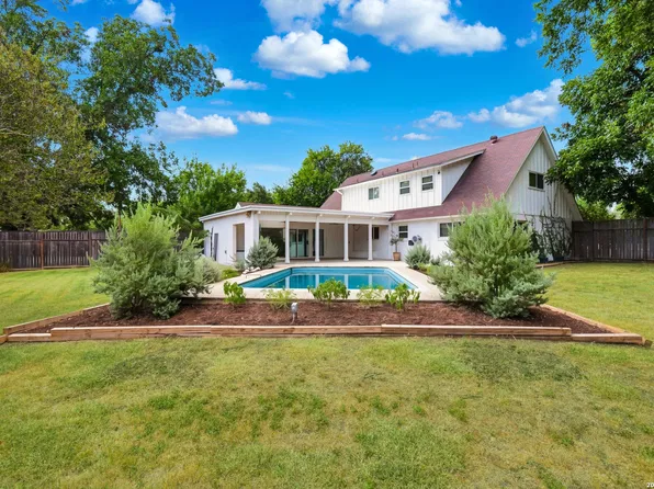 209 DANDELION LN, Castle Hills, TX 78213