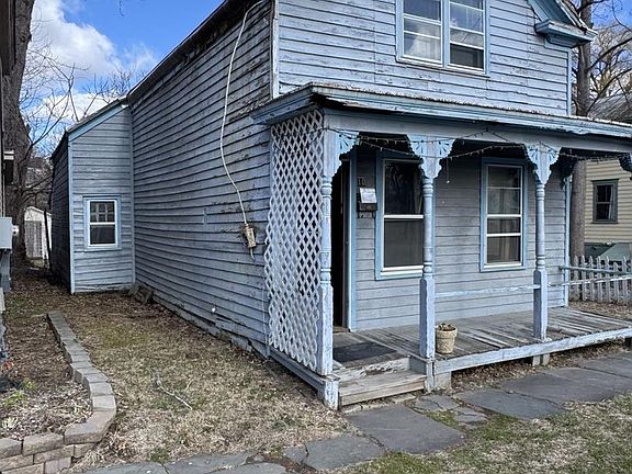 3rd image of 10 N Franklin St