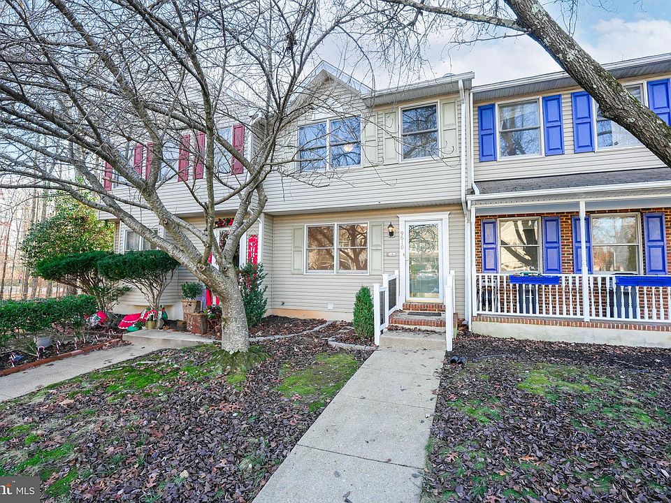 1st image of 9610 Dominion Forest Cir