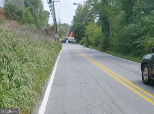 911 Farmington Rd E, Accokeek, MD 20607