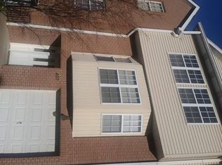 407 Wingate Dr, Pittsburgh, PA
