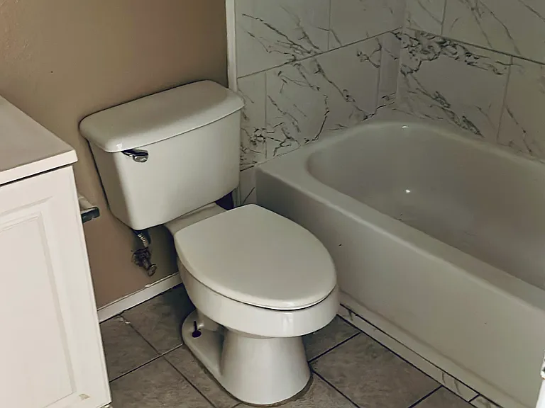 5204 Acorn Cv #B — Photo 9