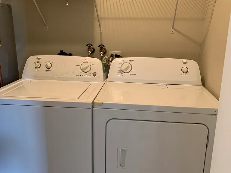 422 Buchanan Ct — Photo 14