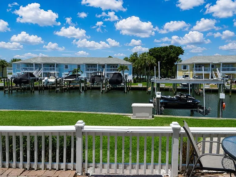 5245 Coquina Key Dr SE #A — Photo 47