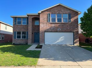 1941 Copper Mountain Dr, Justin, TX 76247