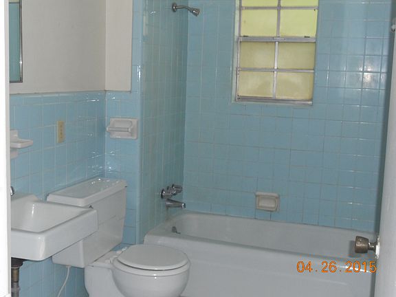 5th image of 205 S 11th Ave