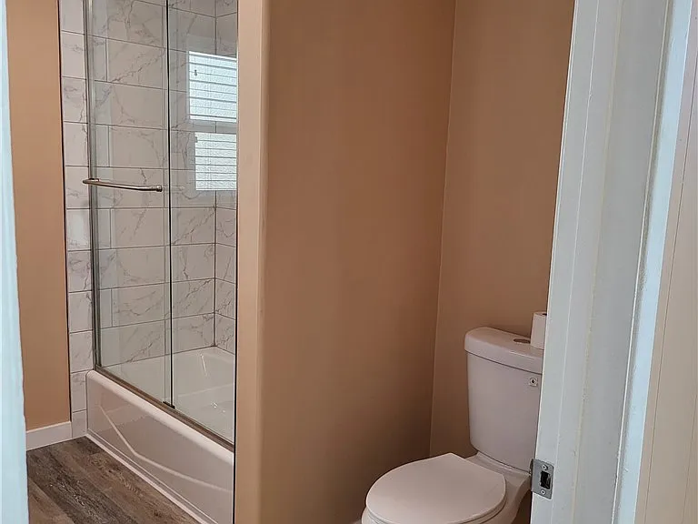 11016 Townley Dr — Photo 7