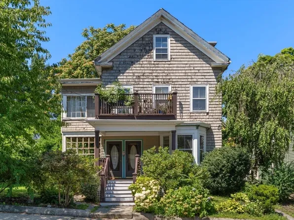 7 Burr St Floor 1, Jamaica Plain, MA 02130