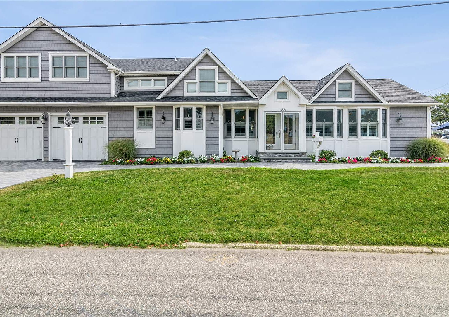 385 Foster Avenue, Sayville, NY 11782 Zillow