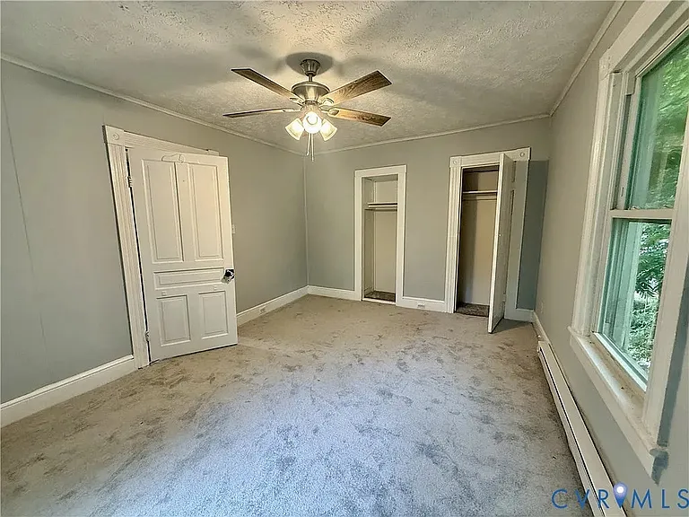 419 Park Ave #B — Photo 7