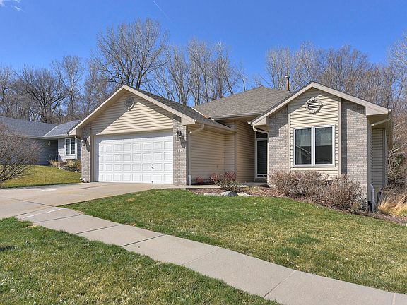 222 Lori Ln, Council Bluffs, IA 51503 | Zillow