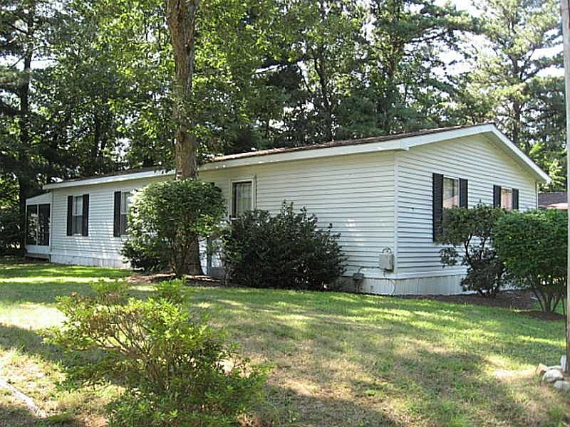 2nd image of 27 Milton Ln