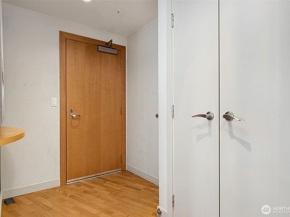 3rd image of 10650 NE 9th Place #1827