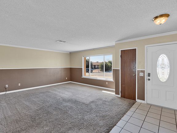 3rd image of 37127 Torres Ave
