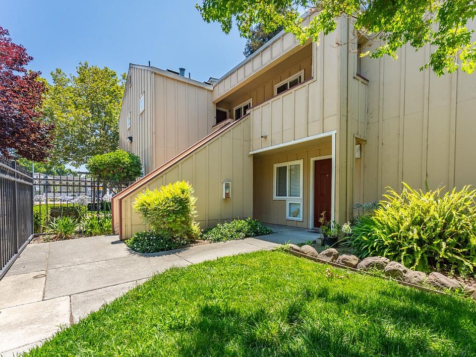1st image of 5 Monte Verano Ct