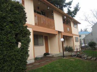 18798 SE River Rd, Milwaukie, OR 97267