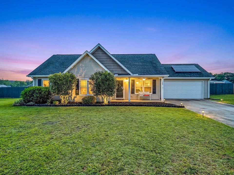 1st image of 169 Oak Brook Ln