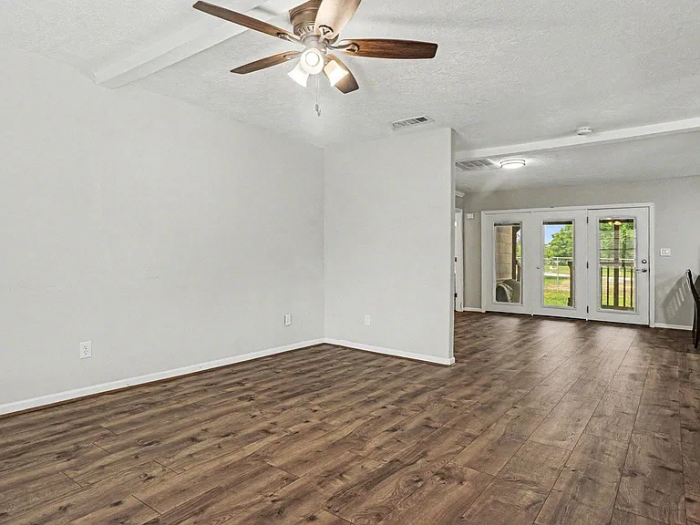 5615 John Martin Rd — Photo 8