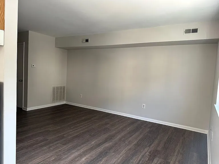 215 Parker Ave #1 — Photo 3