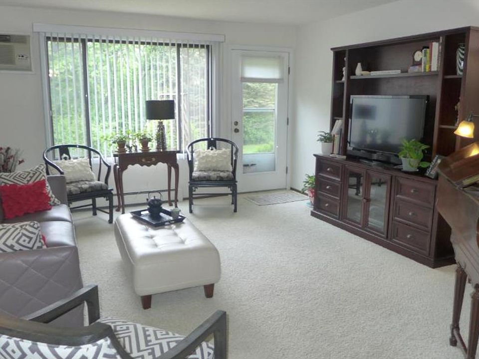 1st image of 4009 Heritage Hills Dr APT 103