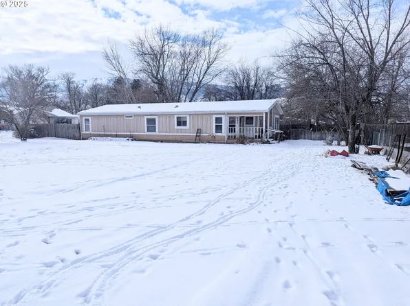 534 N 11th St, Union, OR 97883