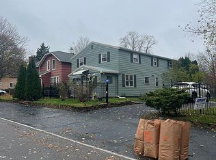 397 Bleacker Rd, Rochester, NY 14609