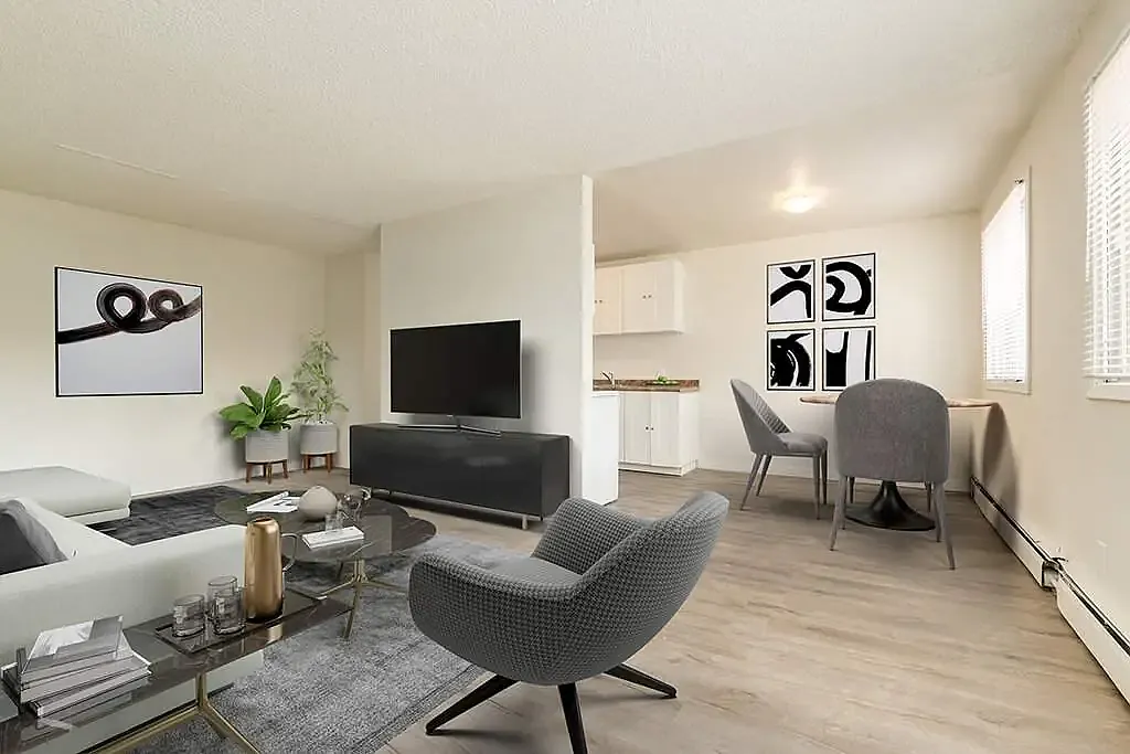 Forest Apartments — Photo 2