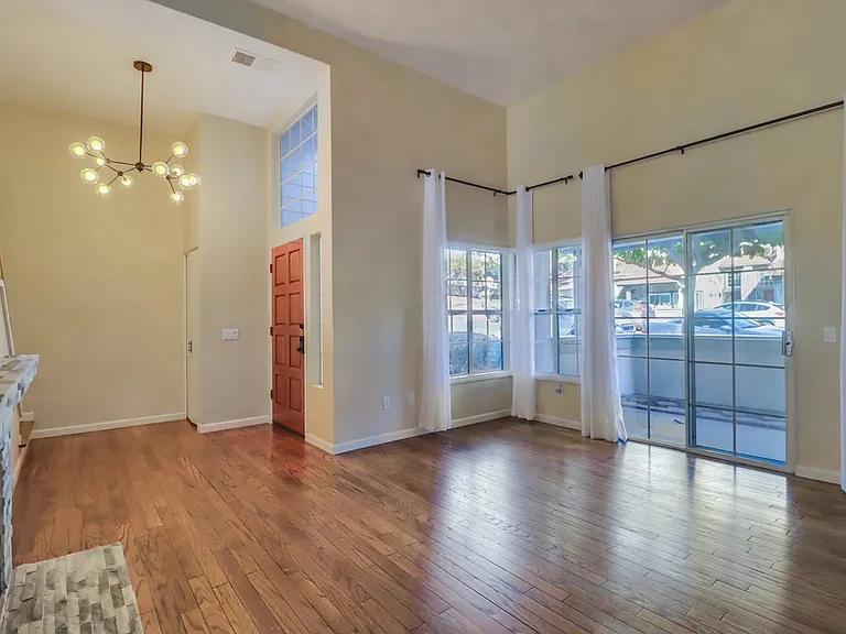 3222 Old Bridgeport Way — Photo 6