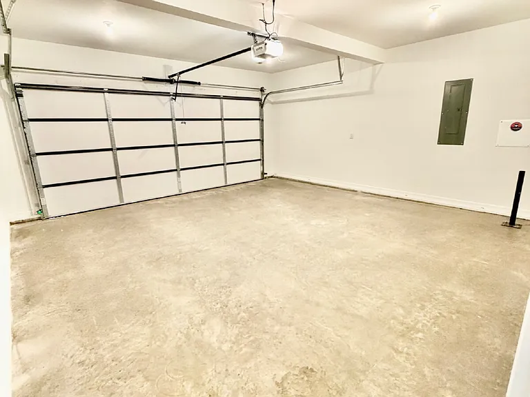 645 Woodrush Dr — Photo 13