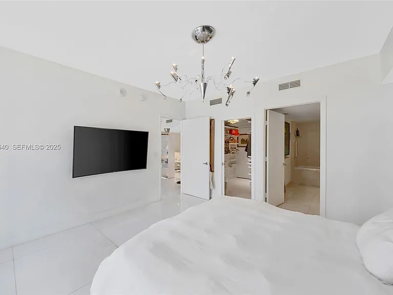 475 Brickell Ave #712-714 — Photo 7