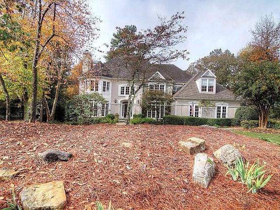 5th image of 470 Thornwyck Trl