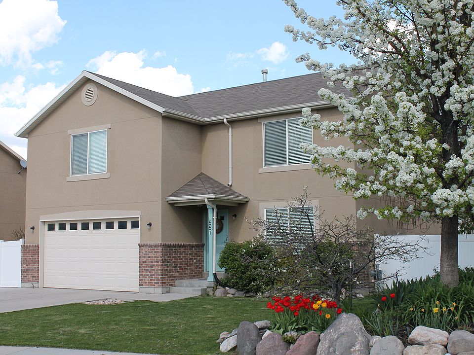 Front of home looking east