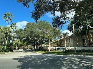 Olivine, Pompano Beach, FL 33073