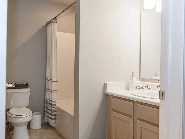 Parklands of Chili Apartments — Photo 13